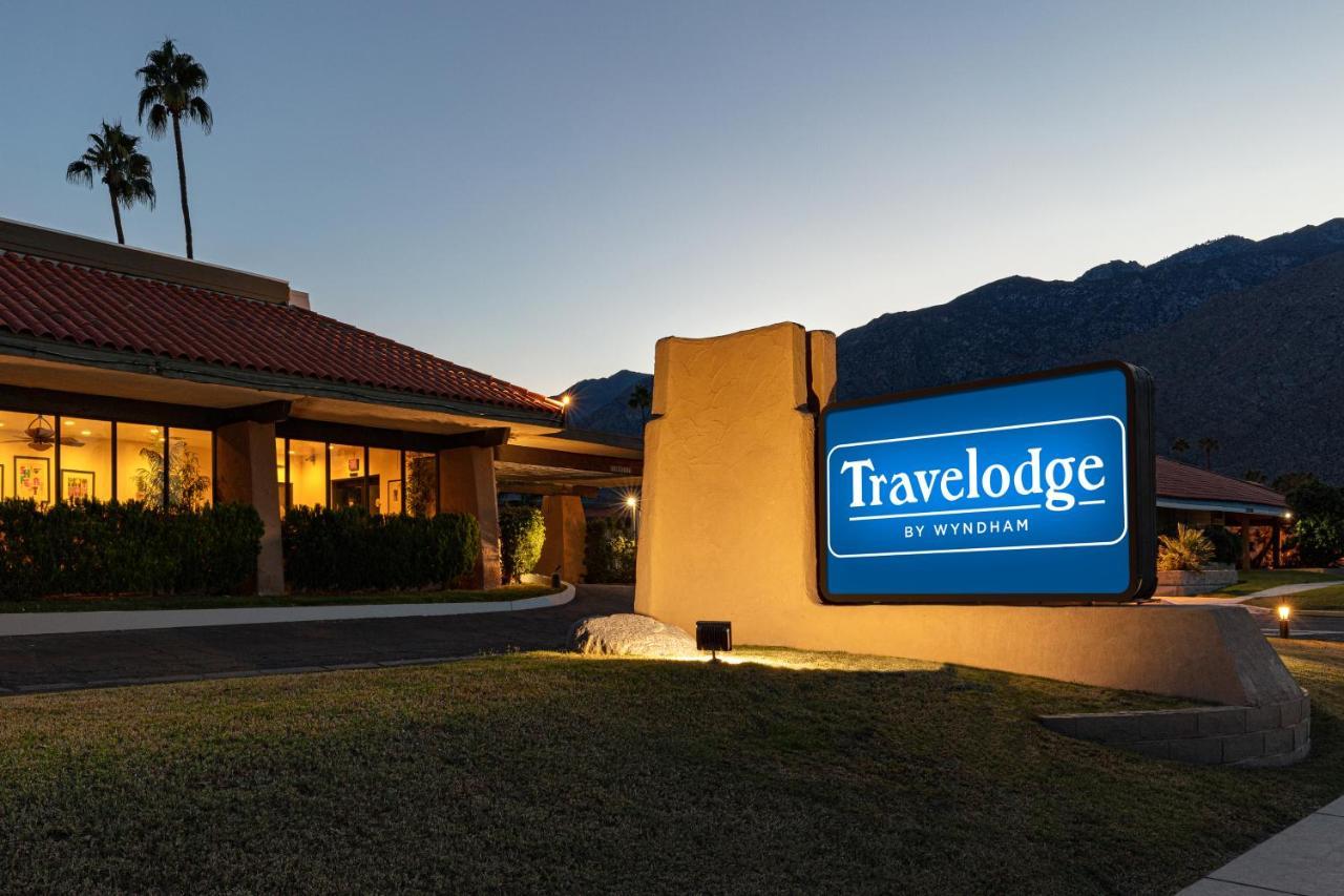 Travelodge By Wyndham Палм-Спрингс Экстерьер фото